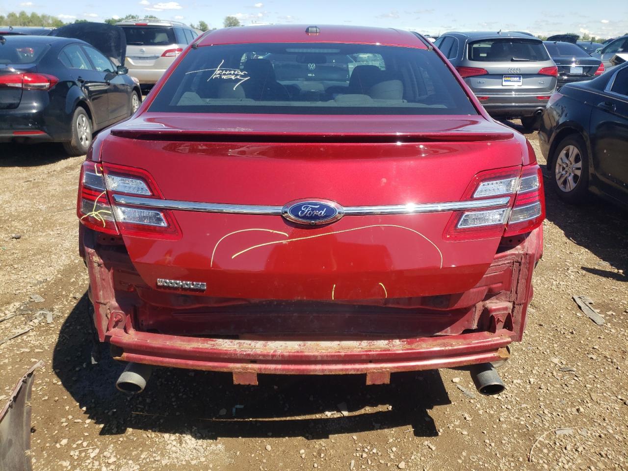 1FAHP2E82FG116007 2015 Ford Taurus Sel