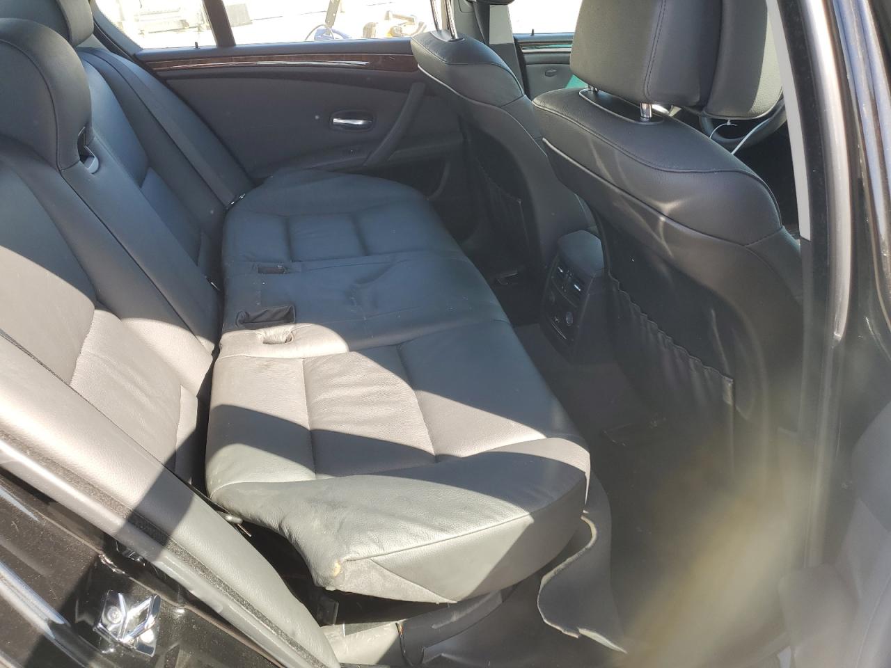 WBANU53539C118471 2009 BMW 528 I