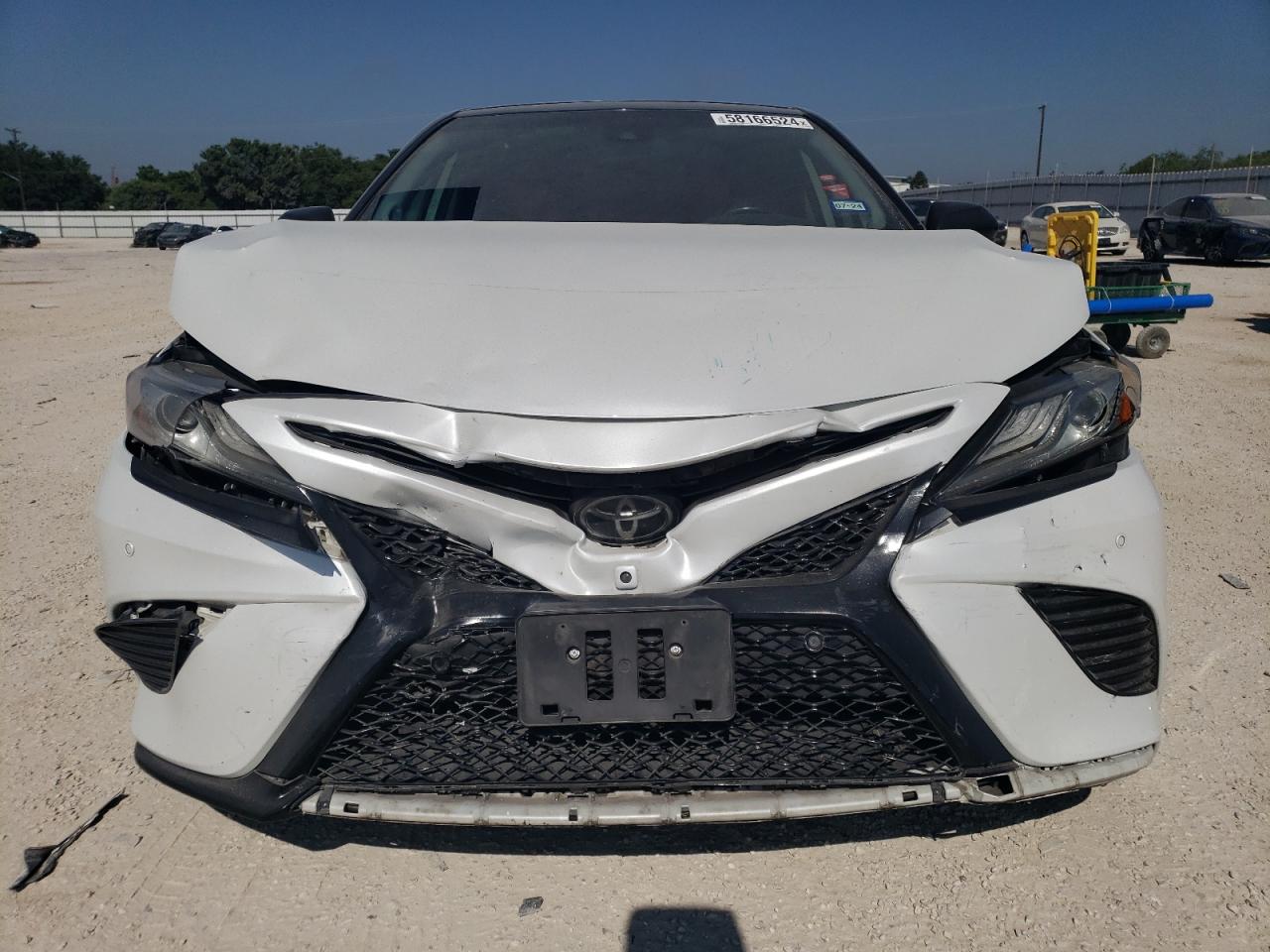 2019 Toyota Camry Xse vin: 4T1BZ1HK6KU030752