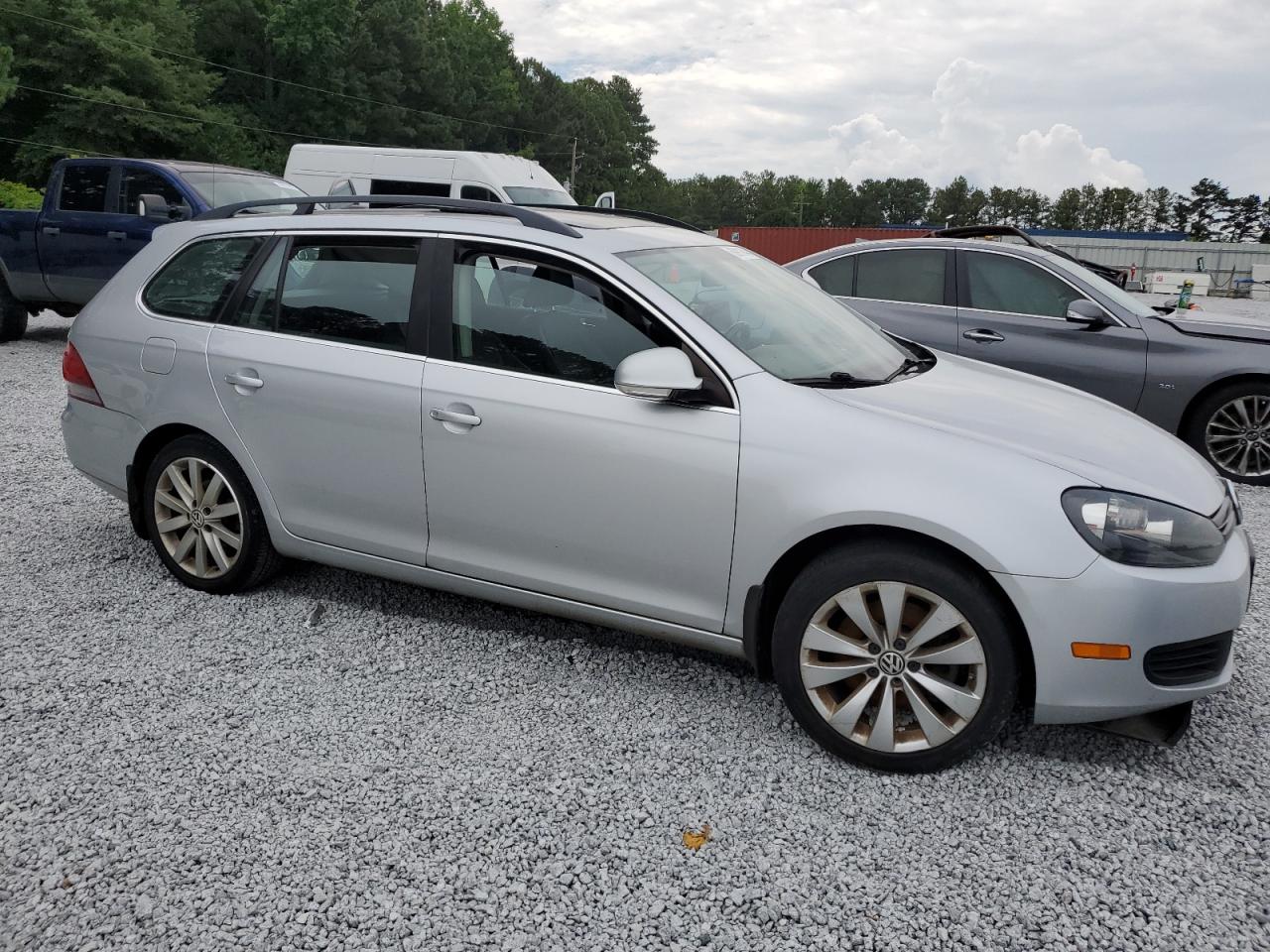 2013 Volkswagen Jetta Tdi vin: 3VWPL7AJ8DM610637