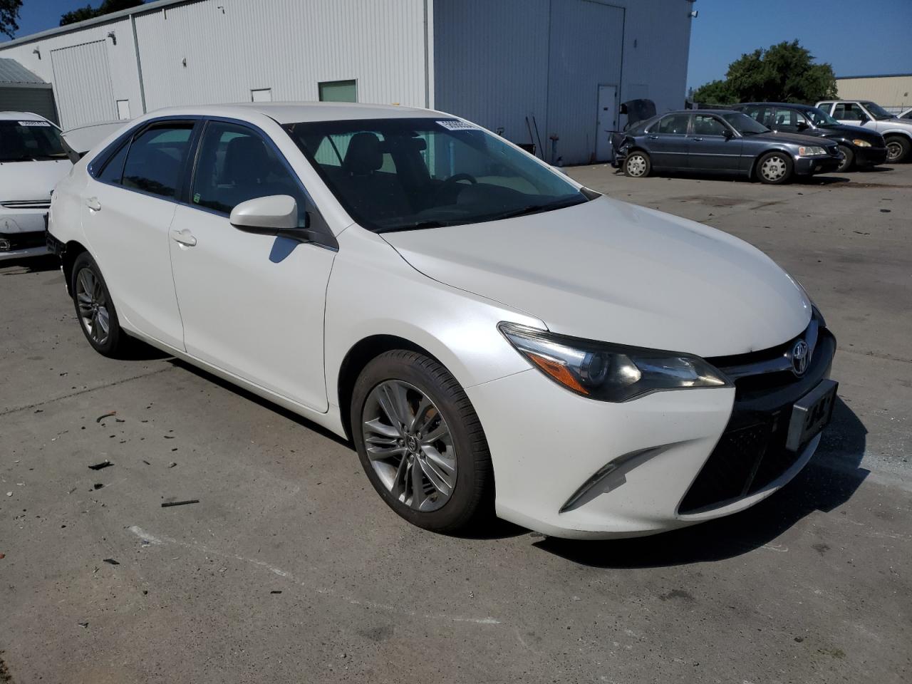 2016 Toyota Camry Le vin: 4T1BF1FK6GU239217