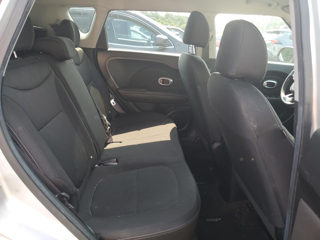 KNDJN2A2XH7472503 2017 Kia Soul