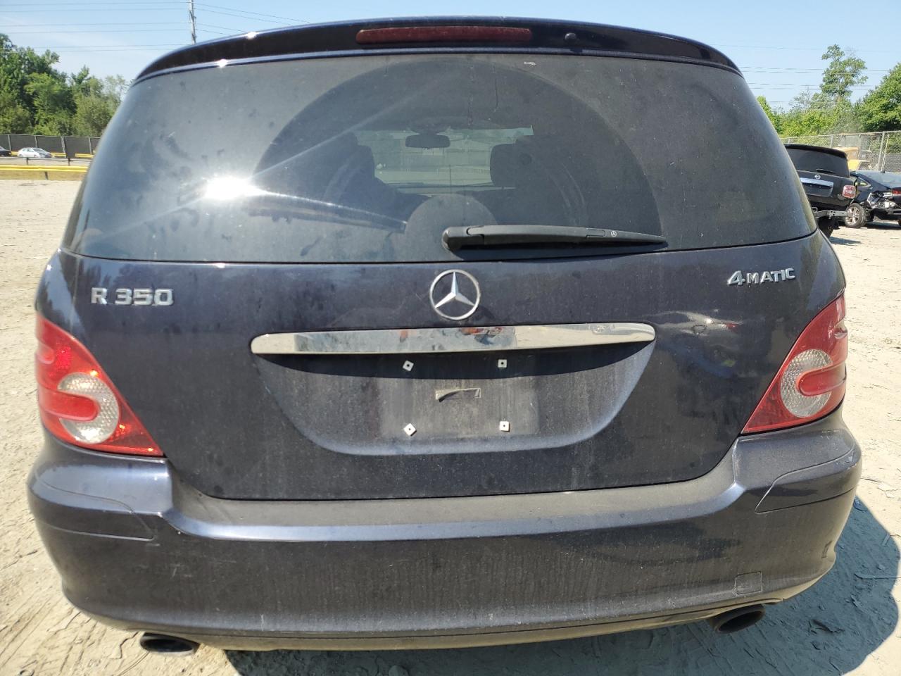 4JGCB65E26A033899 2006 Mercedes-Benz R 350