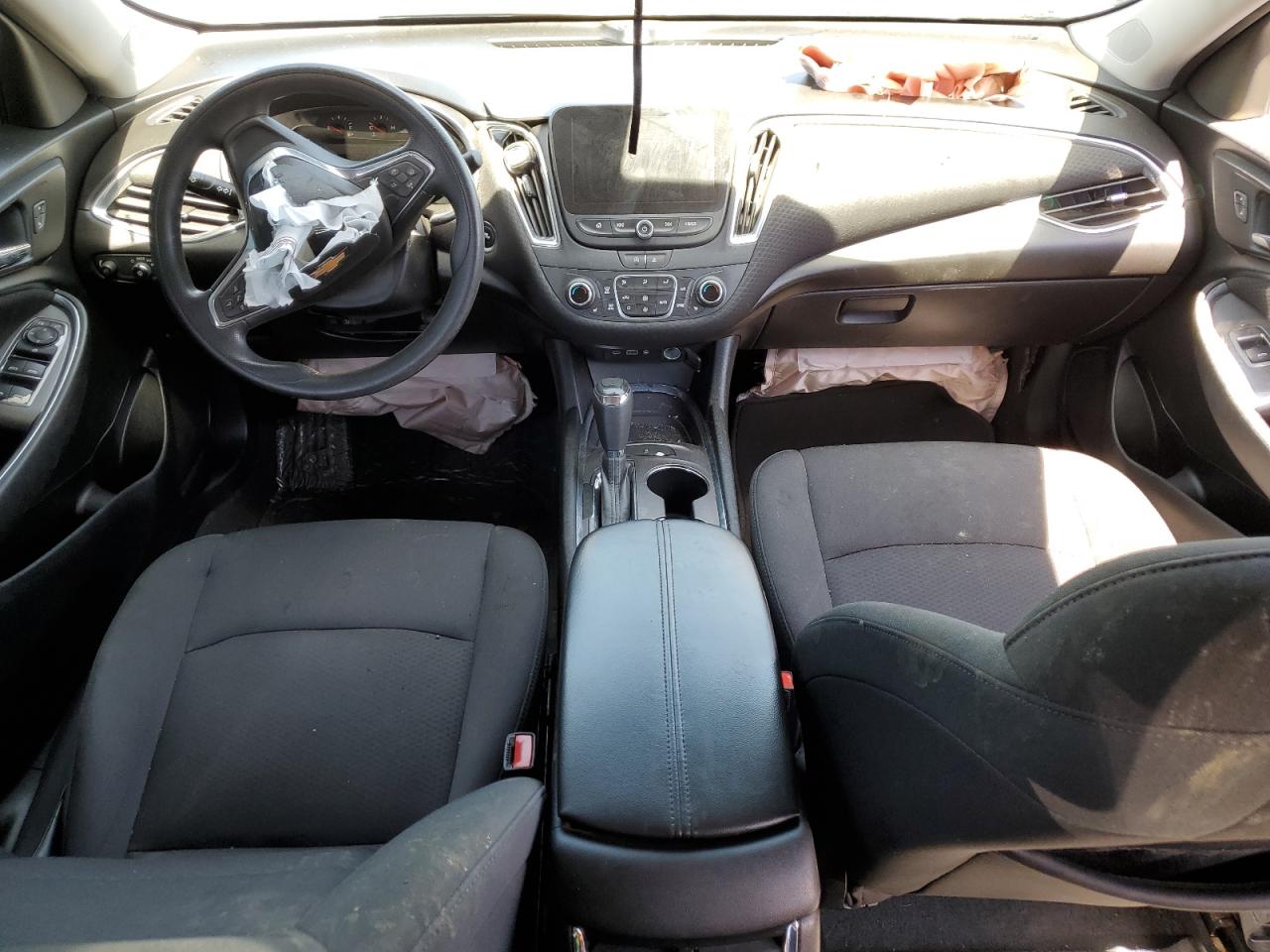 1G1ZD5STXLF057798 2020 Chevrolet Malibu Lt