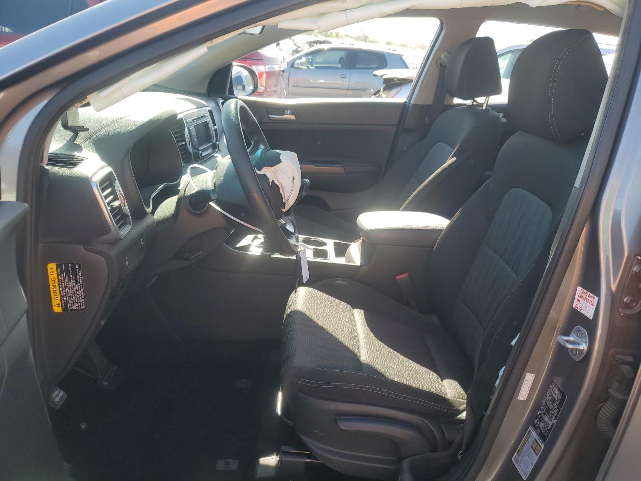 KNDPM3AC6K7513549 2019 Kia Sportage Lx