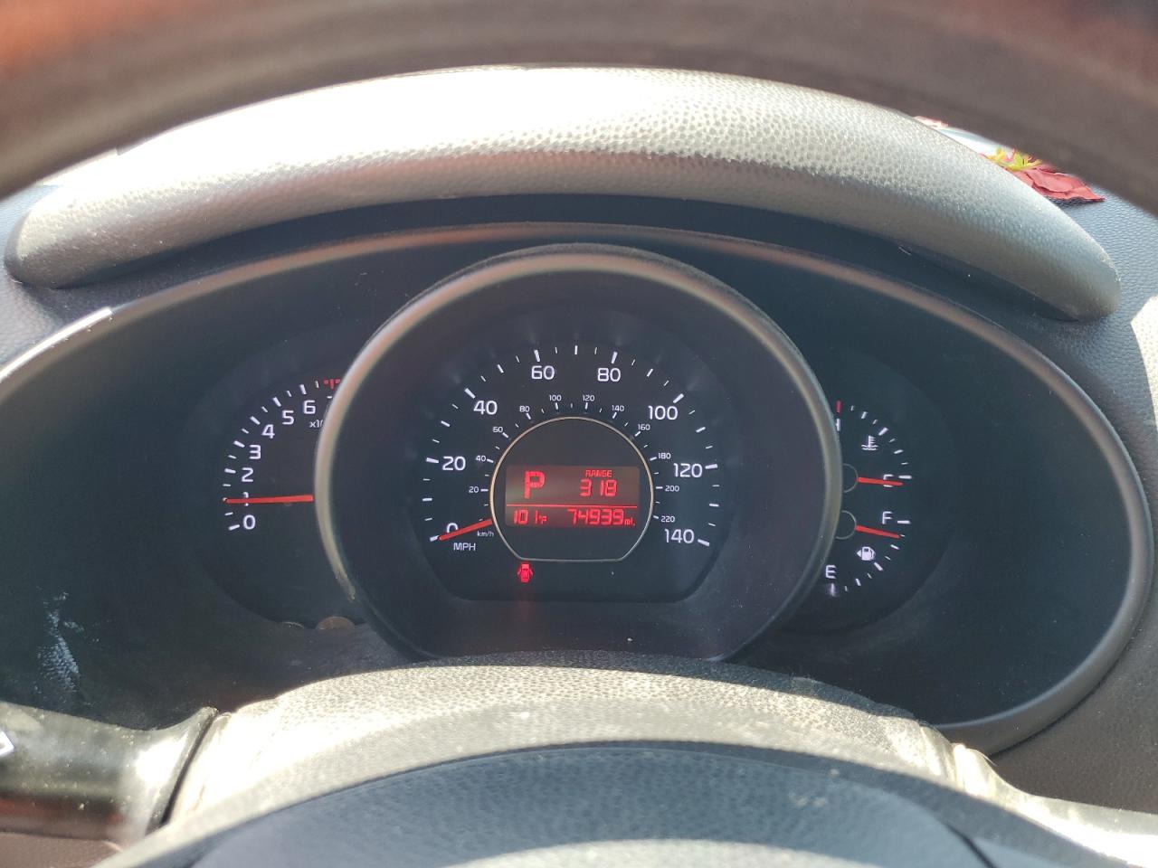 KNDJN2A27G7394969 2016 Kia Soul