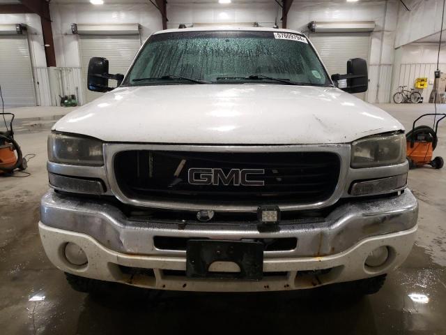 2005 GMC New Sierra K1500 VIN: 2GTEK13T251333324 Lot: 57609794