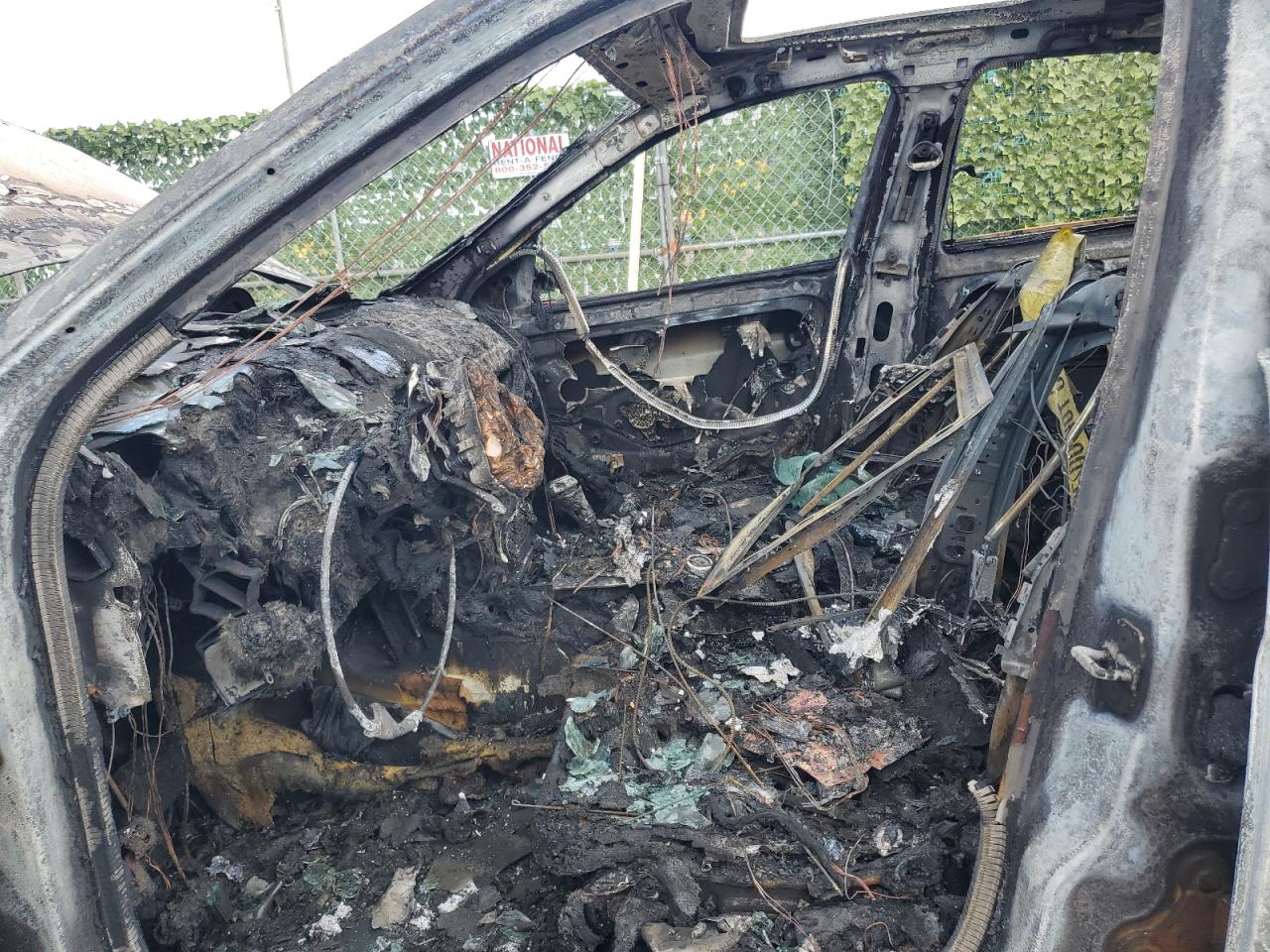 WDDGF5EB7AR090352 2010 Mercedes-Benz C 300