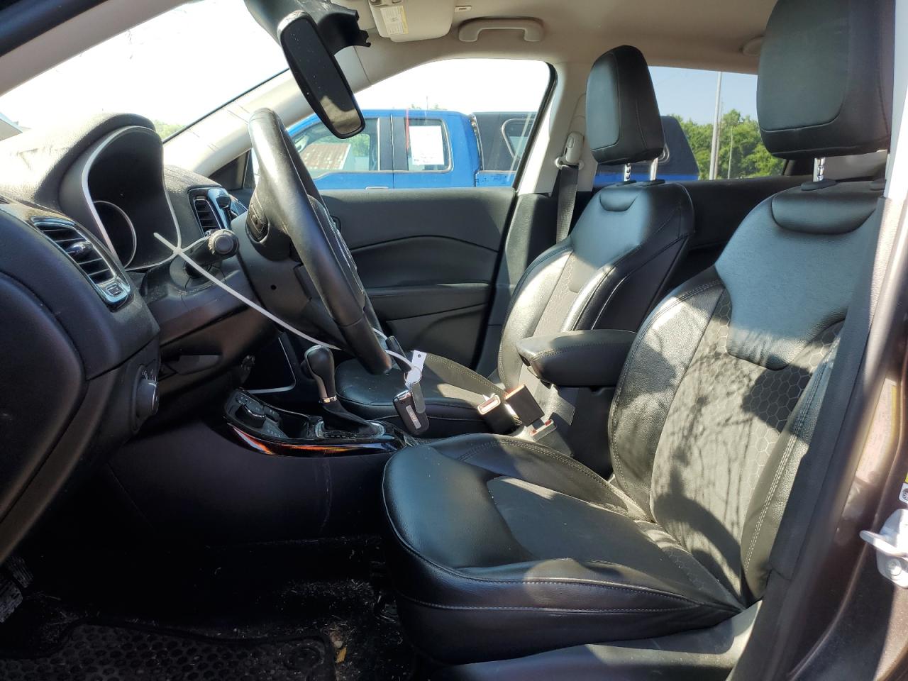 3C4NJDBB6JT299023 2018 Jeep Compass Latitude