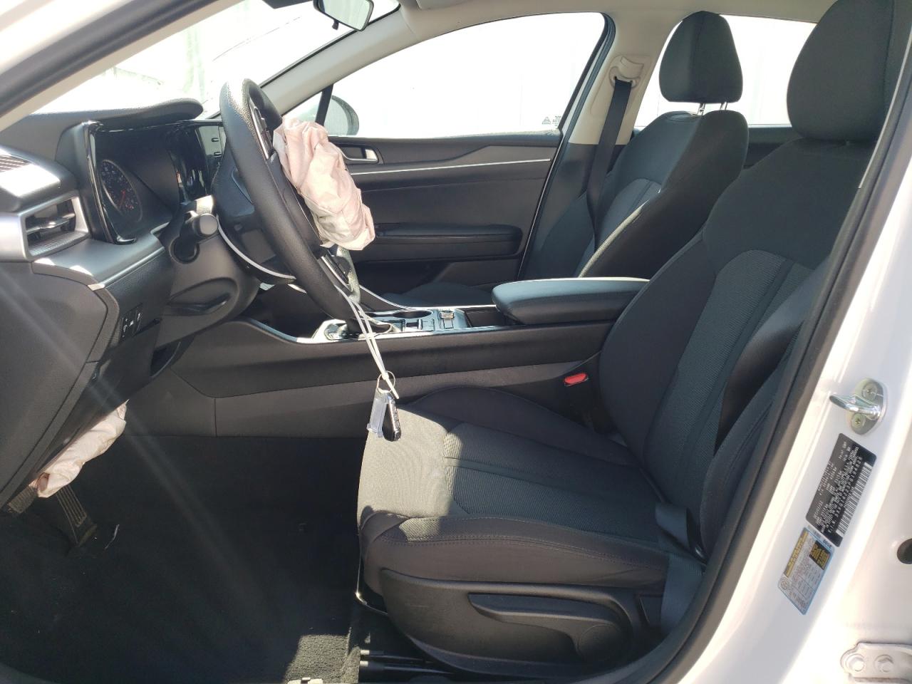 5XXG14J23PG194826 2023 Kia K5 Lxs