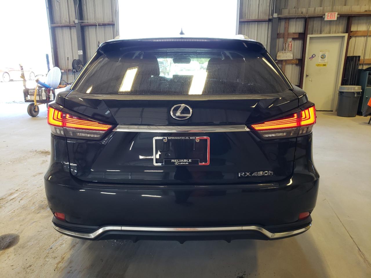 2T2JGMDA6NC085901 2022 Lexus Rx 450H