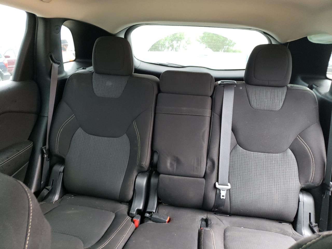 1C4PJLCB1GW249361 2016 Jeep Cherokee Latitude