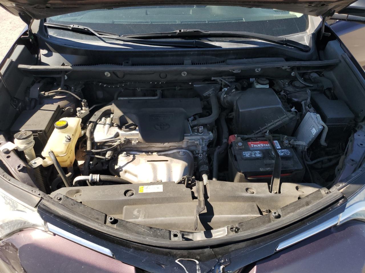 2T3ZFREV5HW391281 2017 Toyota Rav4 Le