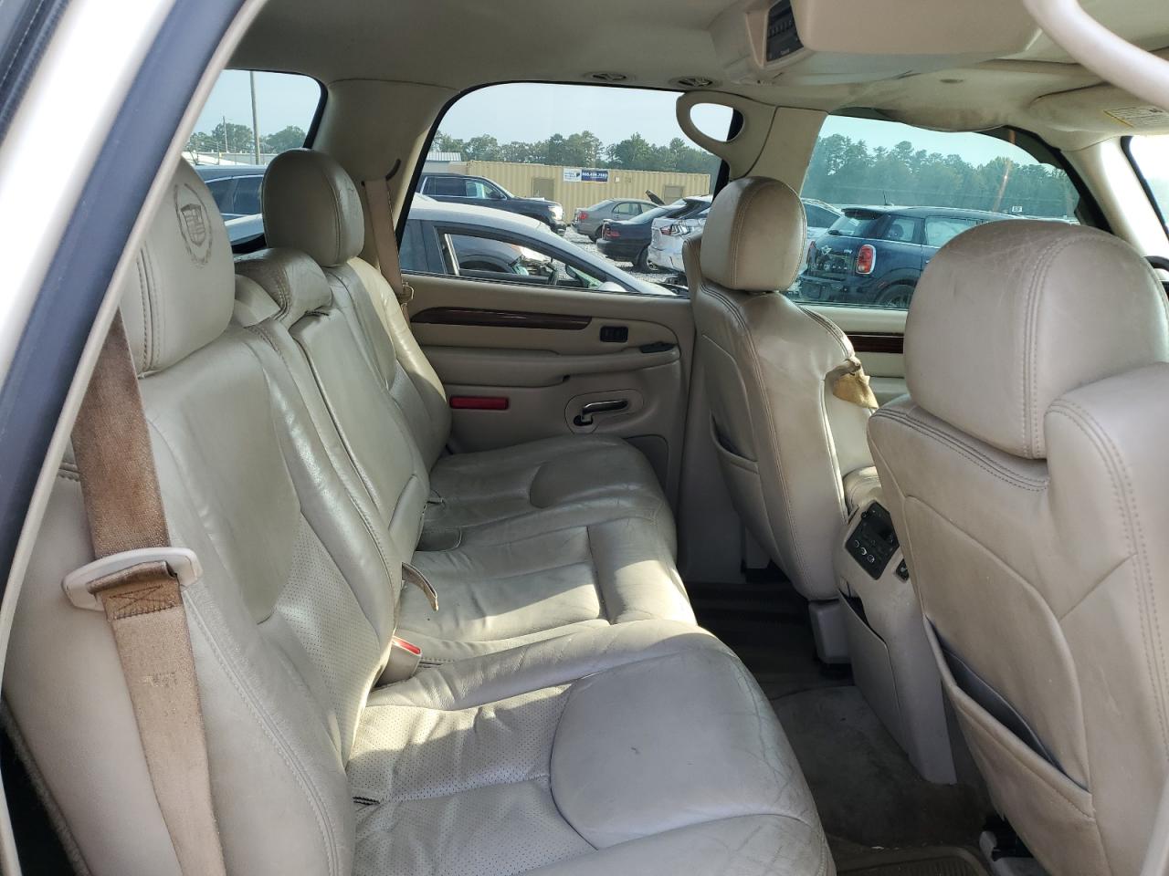 1GYEK63N14R278668 2004 Cadillac Escalade Luxury