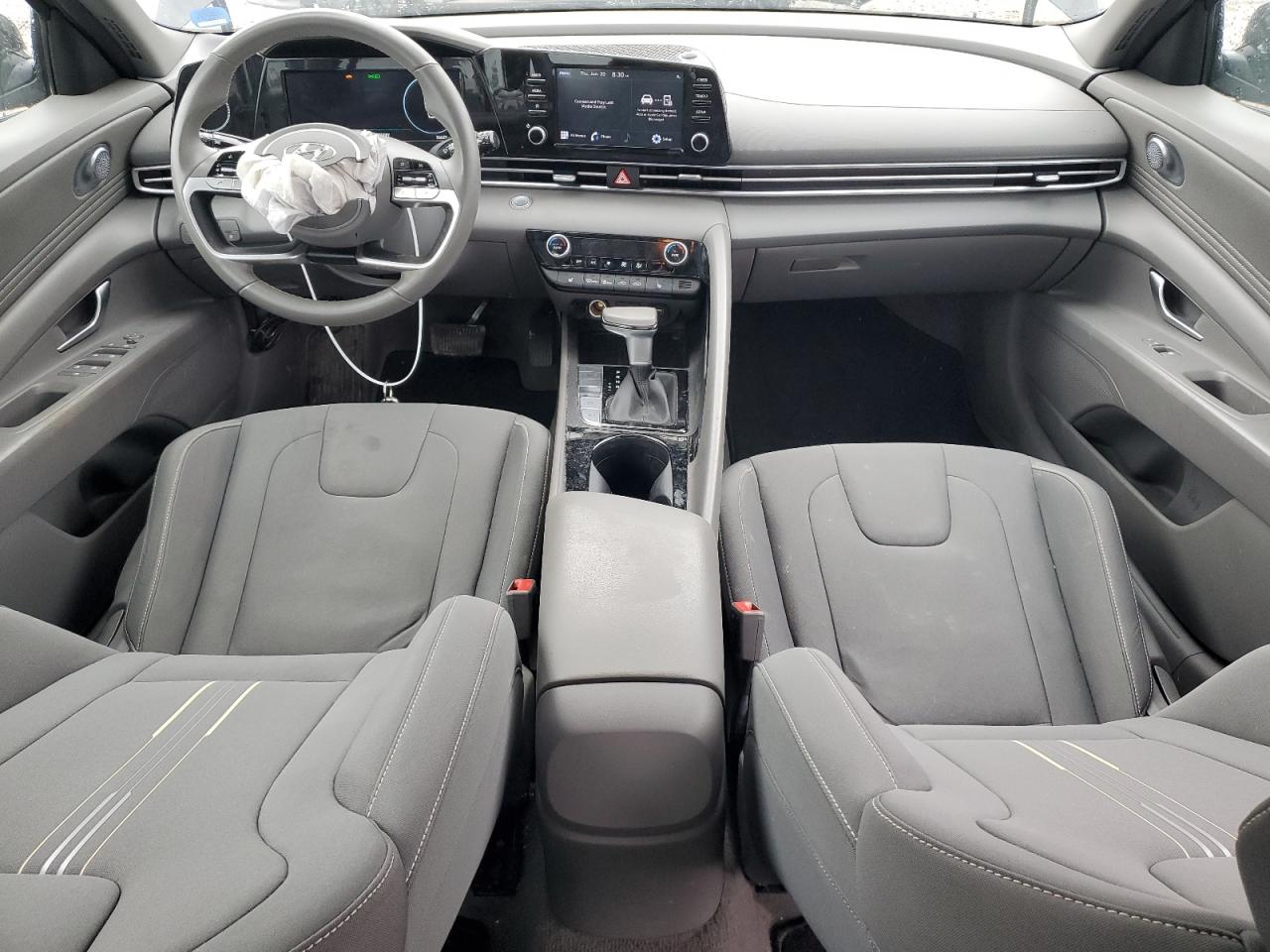 KMHLS4AG2NU369674 2022 Hyundai Elantra Sel