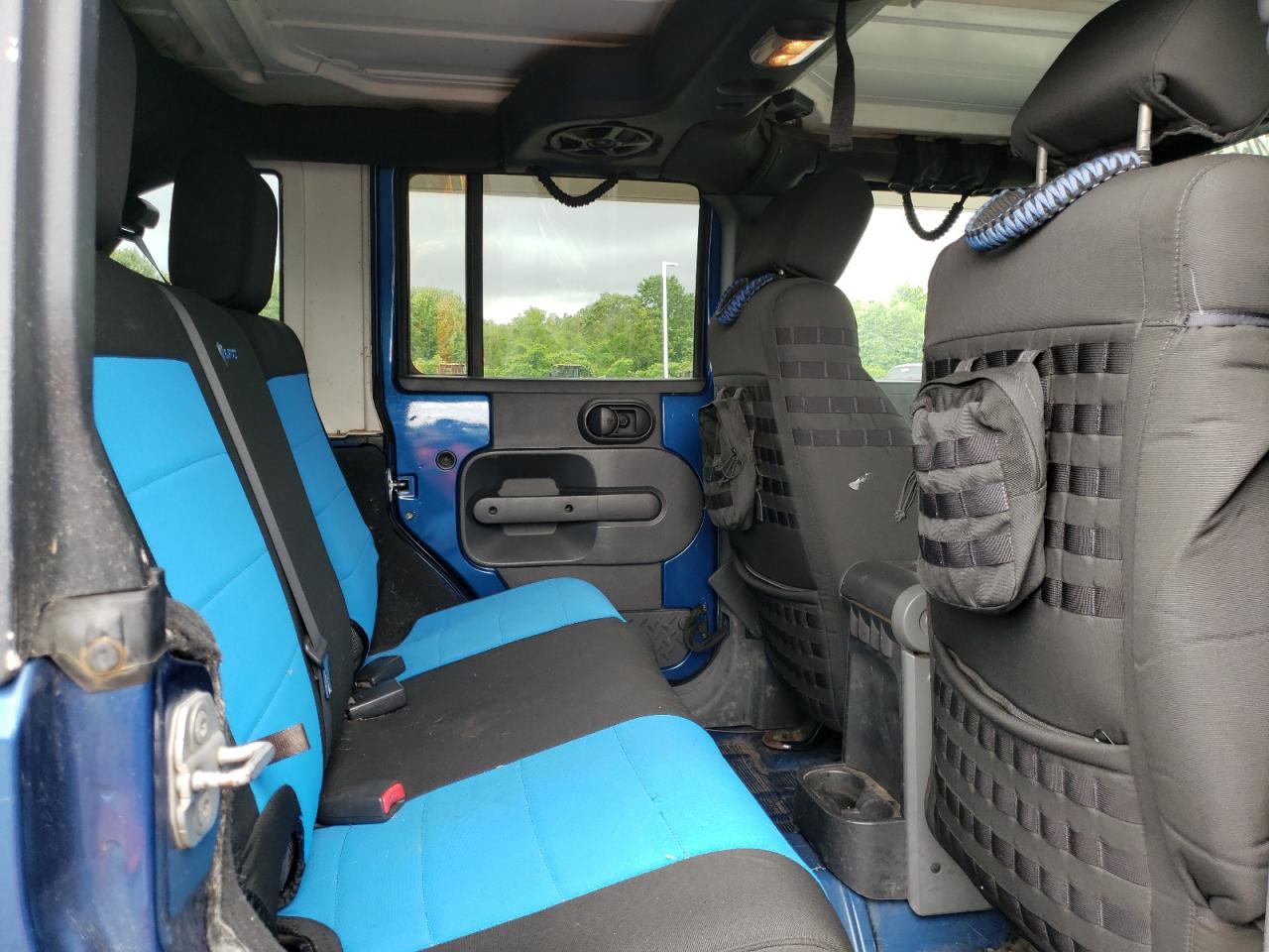 1J4BA5H13AL139615 2010 Jeep Wrangler Unlimited Sahara