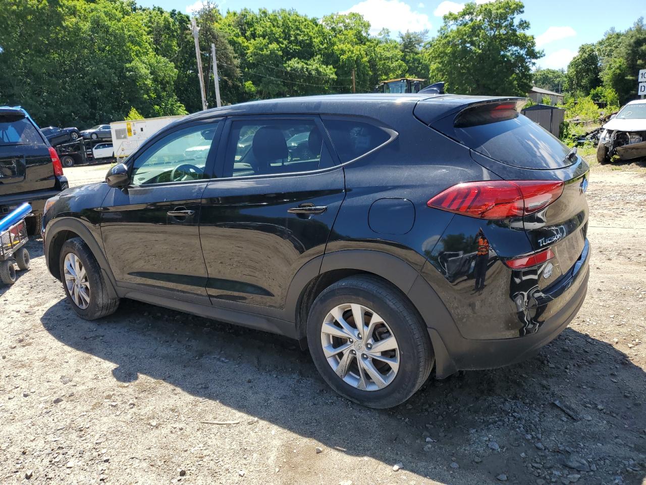 KM8J2CA47KU864021 2019 Hyundai Tucson Se