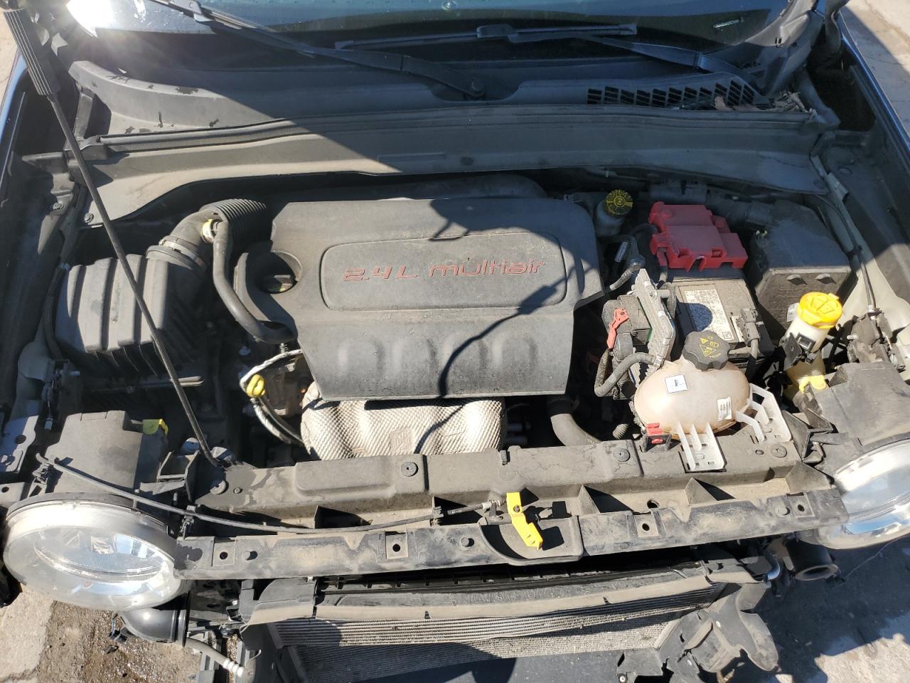 ZACNJABB8KPK79585 2019 Jeep Renegade Latitude