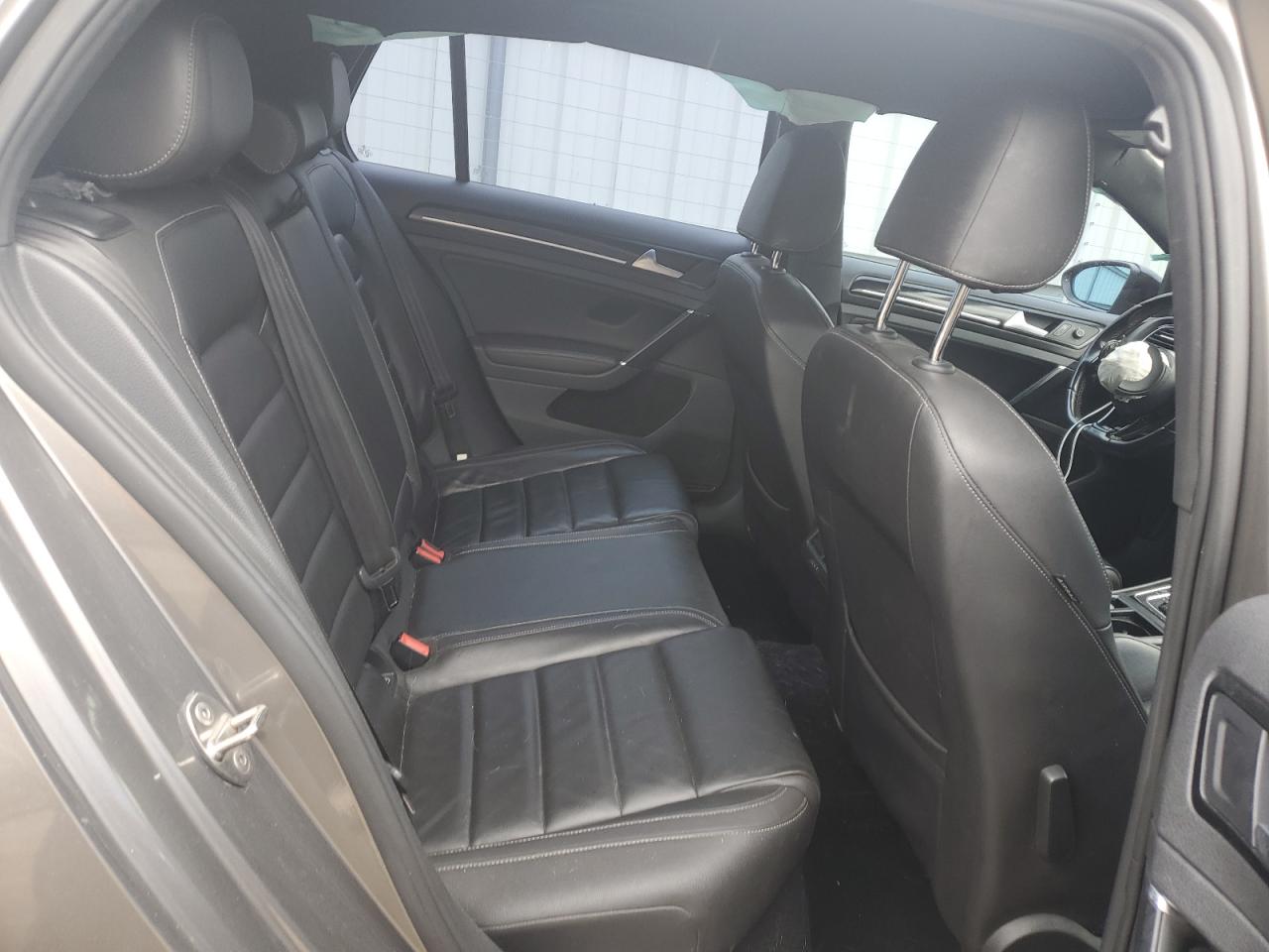 WVWLF7AU6FW268353 2015 Volkswagen Golf R