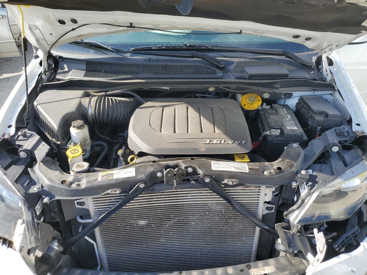 2C4RDGBG8HR694761 2017 Dodge Grand Caravan Se