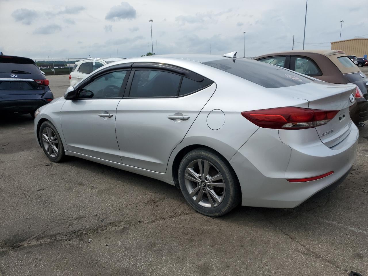 2017 Hyundai Elantra Se vin: 5NPD84LF4HH027377