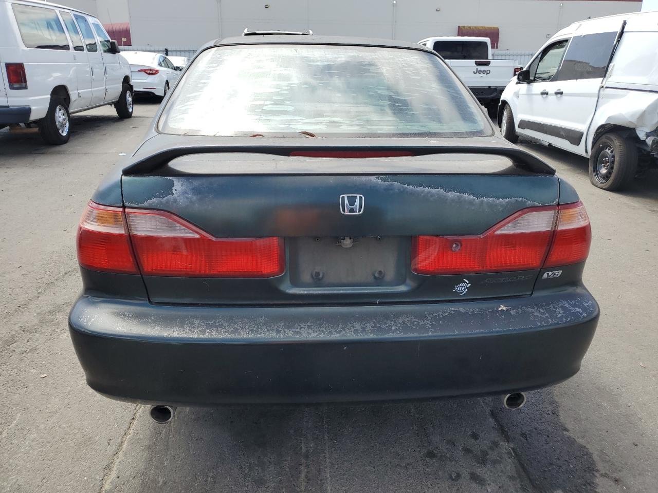 1HGCG1654YA055950 2000 Honda Accord Ex