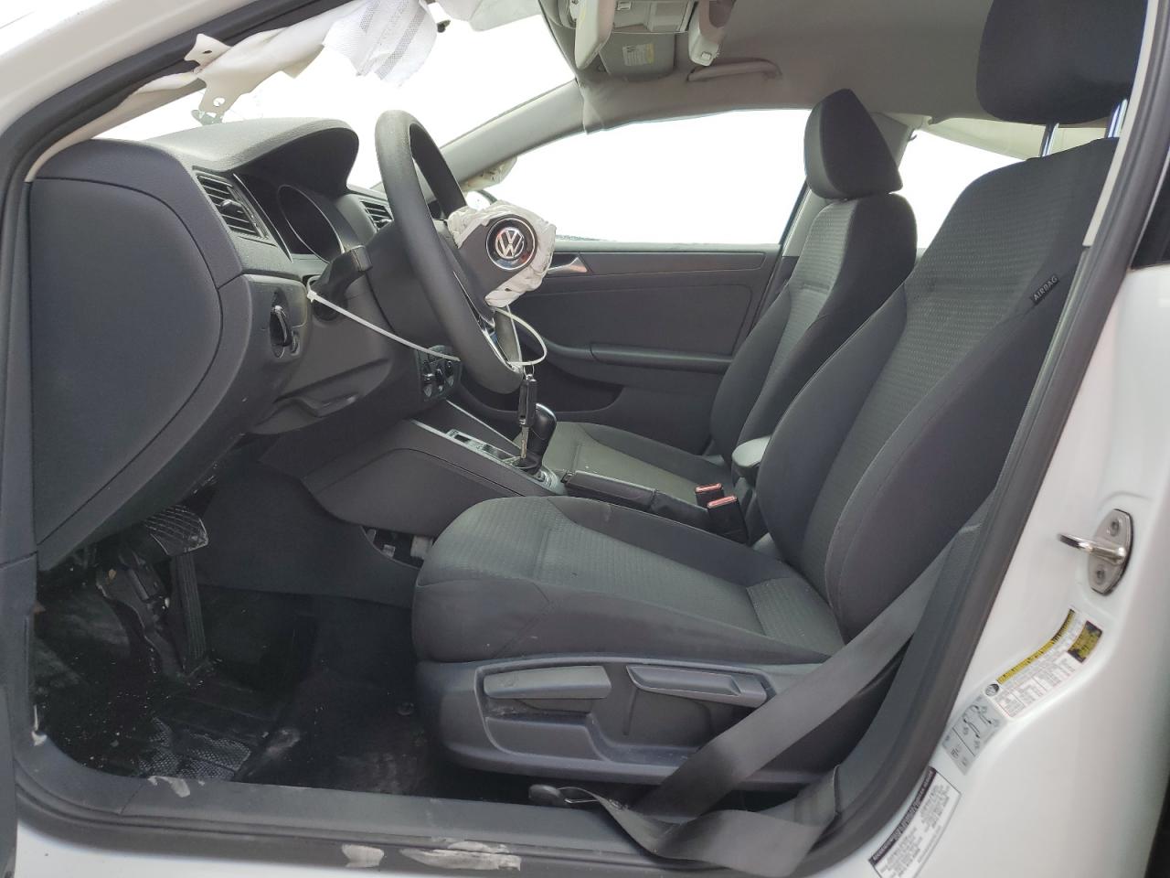 3VW267AJ7GM369305 2016 Volkswagen Jetta S