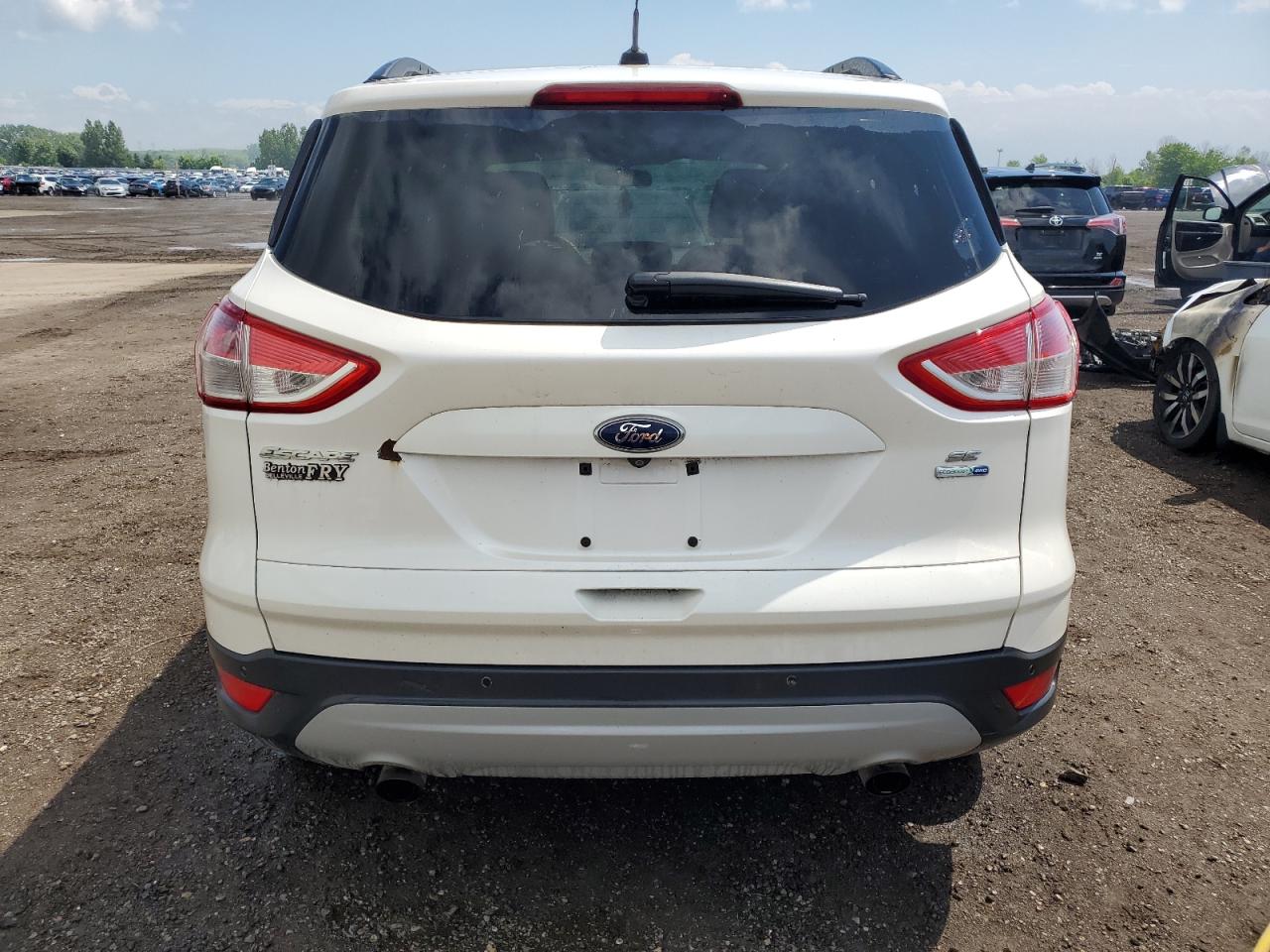 2014 Ford Escape Se vin: 1FMCU9G99EUA32371