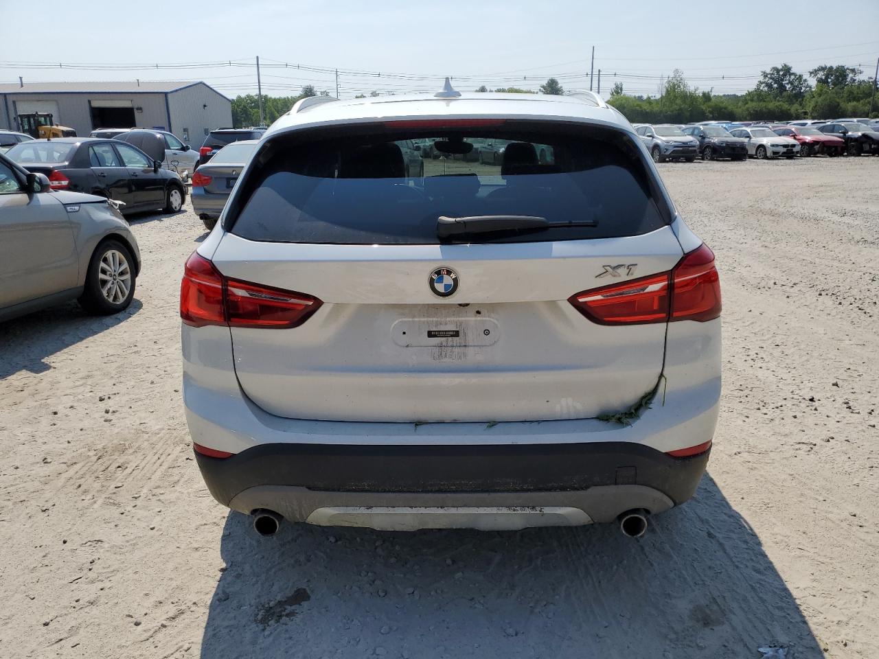 WBXHT3C31J5K28985 2018 BMW X1 xDrive28I