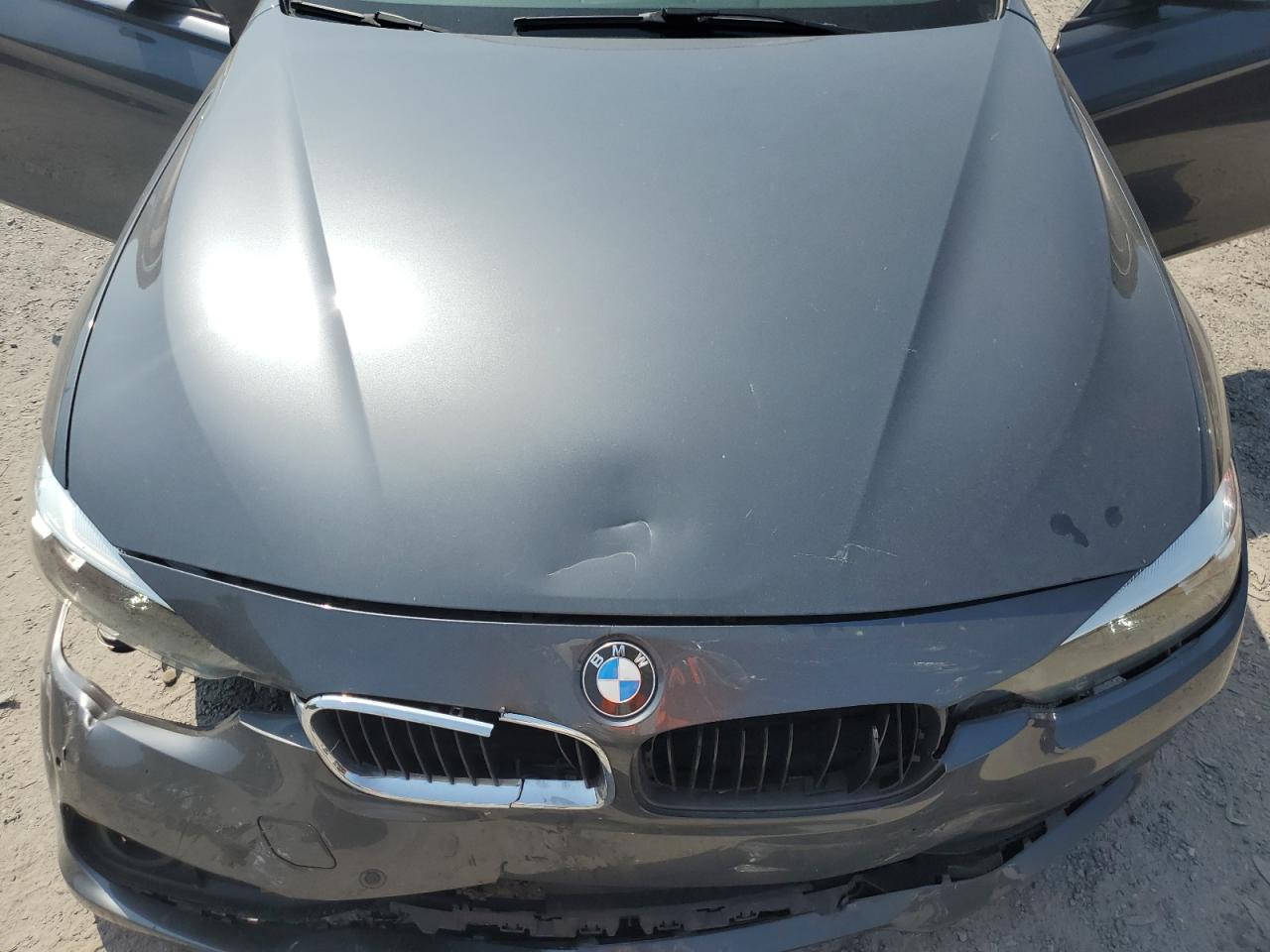 WBA8A3C51GK551347 2016 BMW 320 Xi