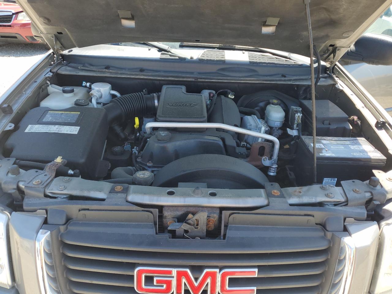 1GKDT13S452209799 2005 GMC Envoy