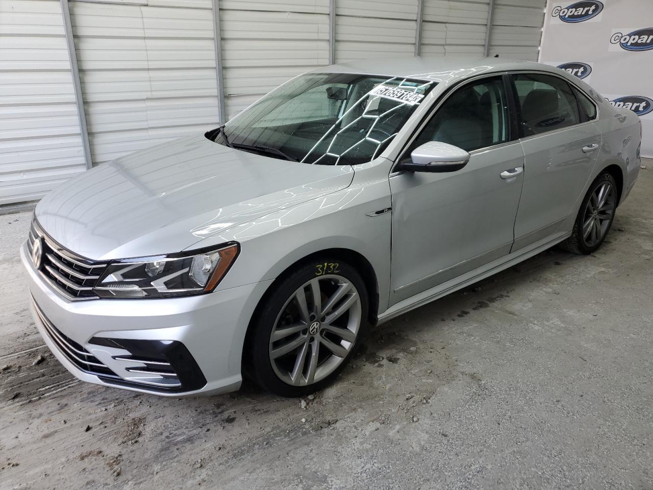 1VWDT7A37HC031246 2017 Volkswagen Passat R-Line