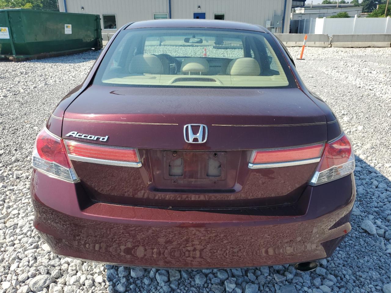 1HGCP2F4XBA079738 2011 Honda Accord Lxp