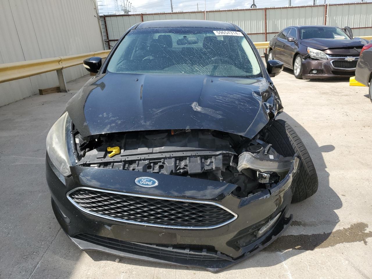 2015 Ford Focus Se vin: 1FADP3F28FL384534