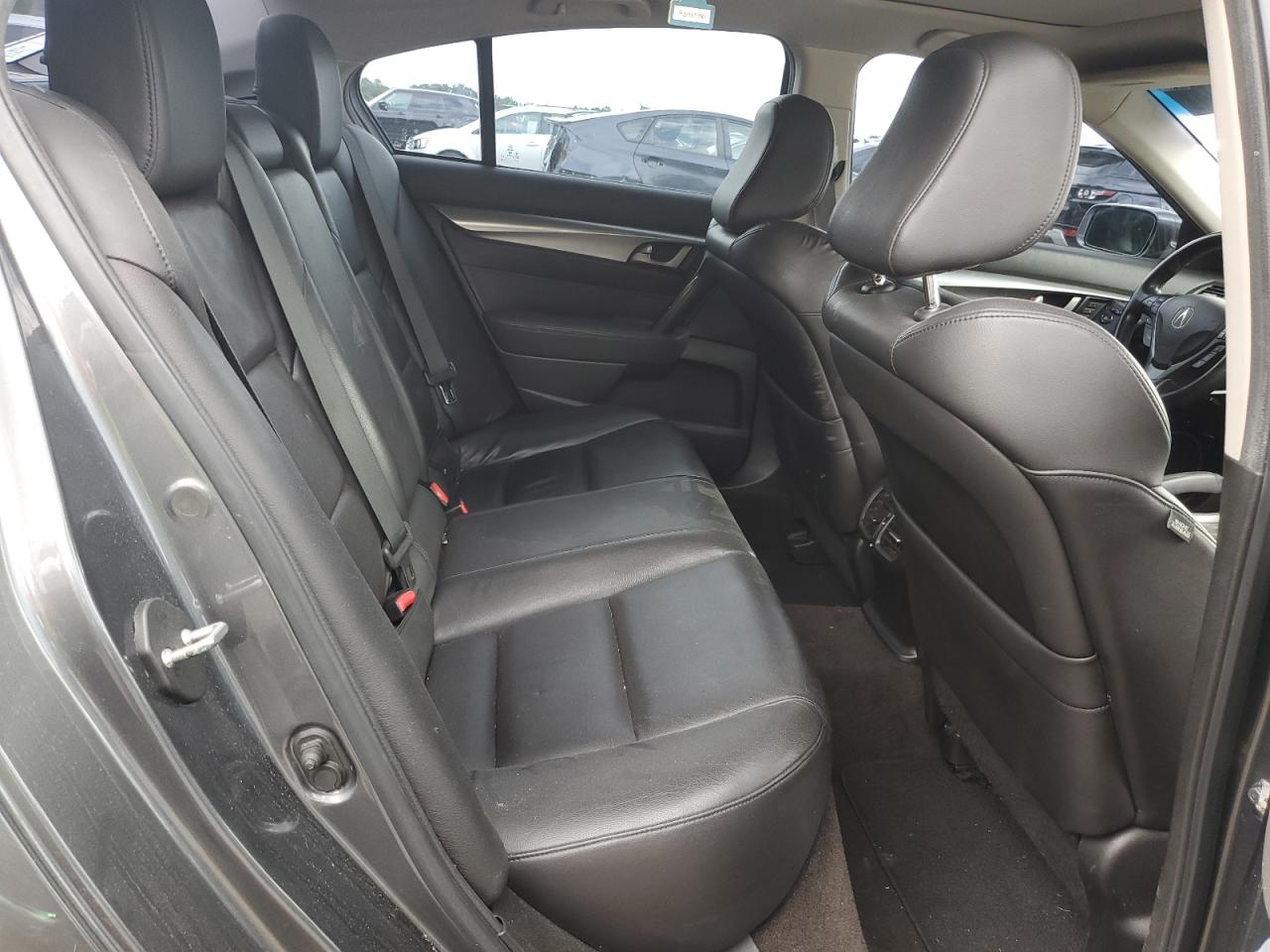 19UUA8F26AA001804 2010 Acura Tl