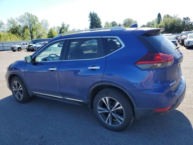 5N1AT2MVXJC743631 2018 NISSAN ROGUE - Image 2