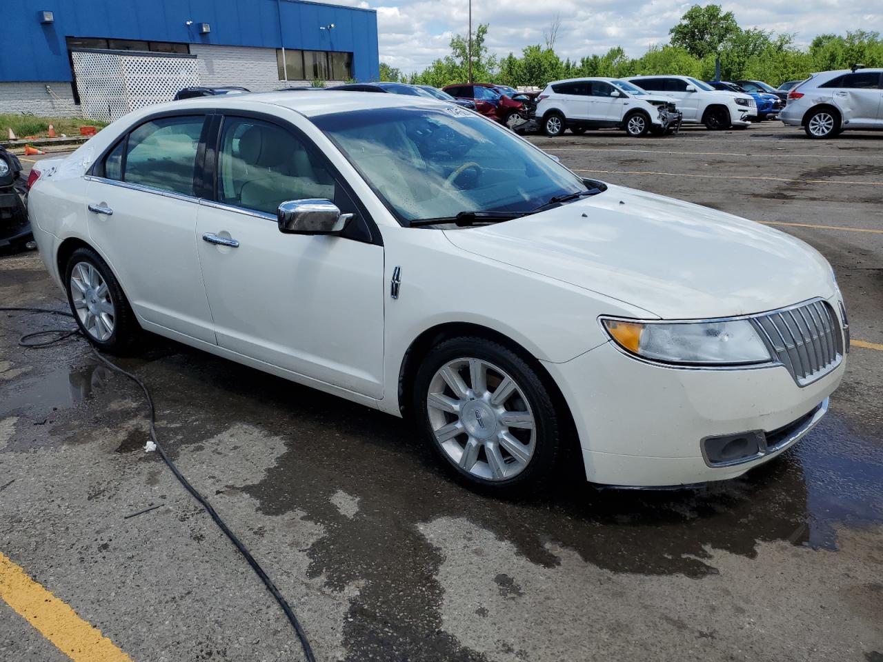 Lot #3020854711 2012 LINCOLN MKZ