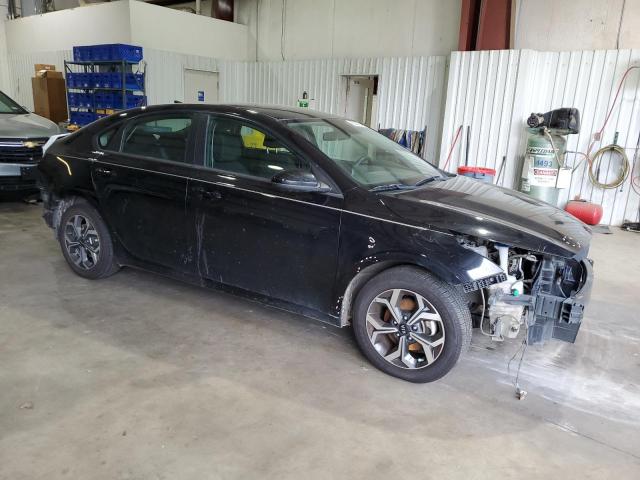 3KPF24AD6ME271882 Kia Forte FE 4