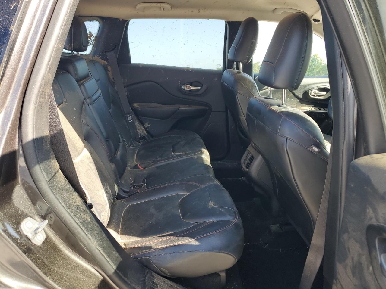 1C4PJMBS7EW257338 2014 Jeep Cherokee Trailhawk