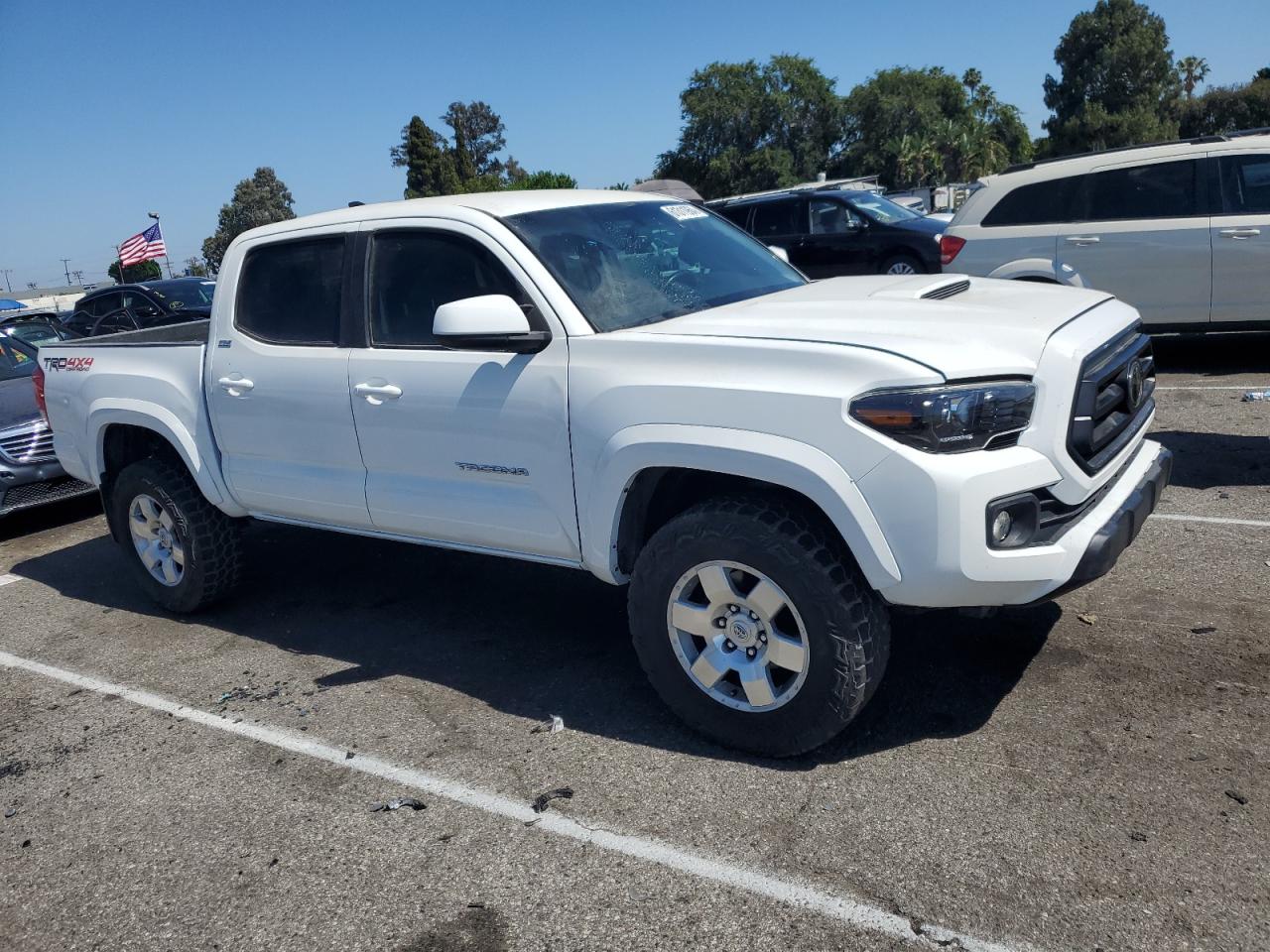 2022 Toyota Tacoma Double Cab vin: 3TMAZ5CN3NM162725