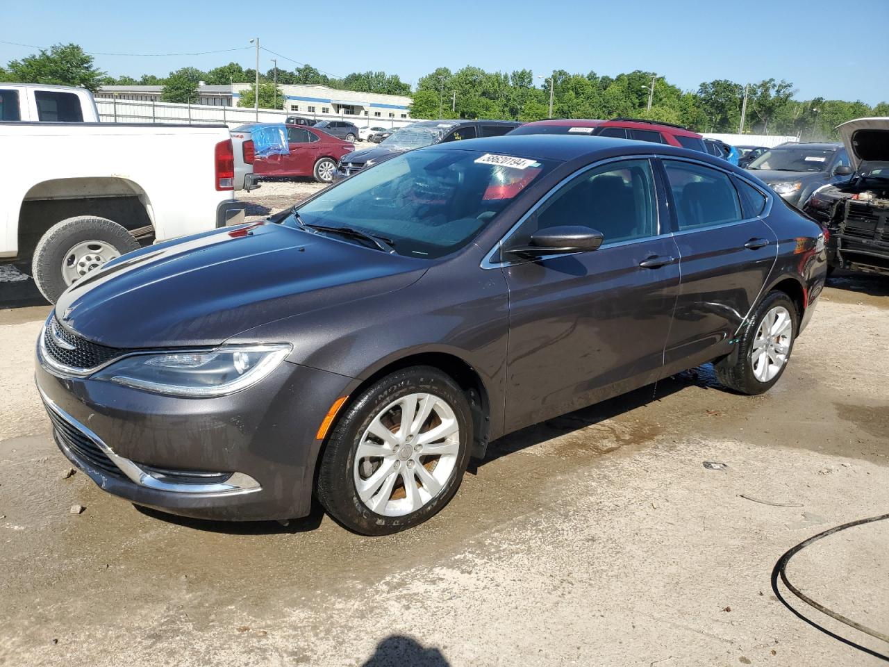 2015 Chrysler 200 Limited vin: 1C3CCCAB1FN667987