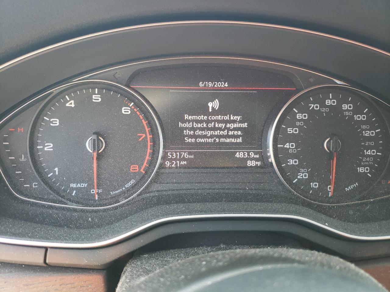 WAUDNAF4XJA170958 2018 Audi A4 Premium