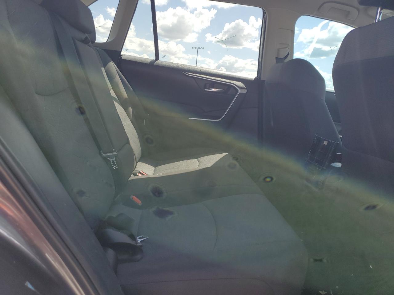 2T3P1RFV4NC311311 2022 Toyota Rav4 Xle