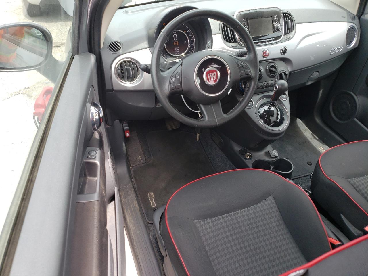 2019 Fiat 500 Pop vin: 3C3CFFKH6KT757755