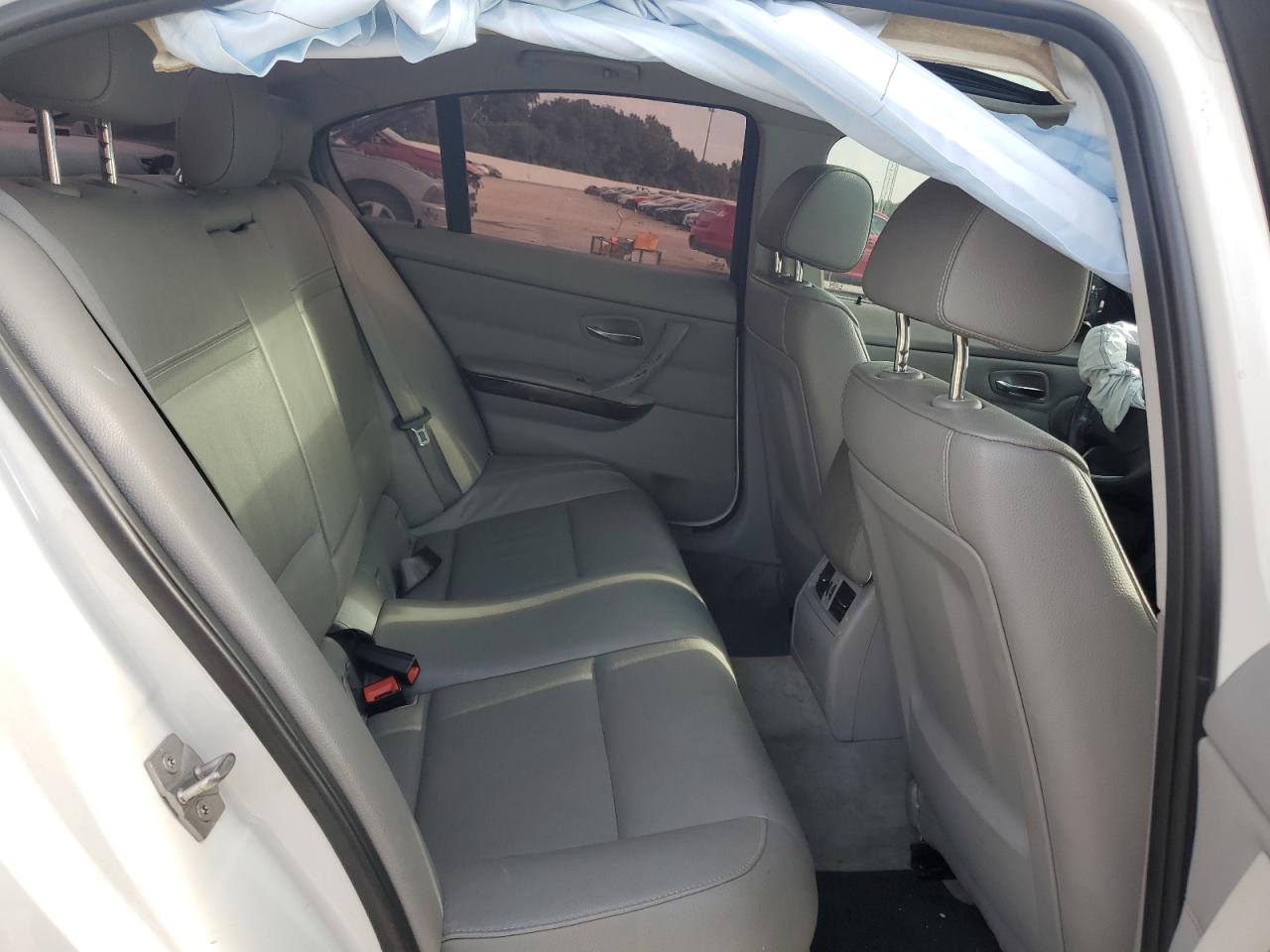 WBAPK5G50BNN27935 2011 BMW 328 Xi Sulev