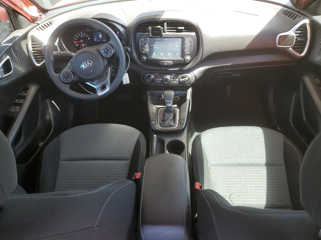 KNDJ23AUXM7795119 2021 Kia Soul Lx