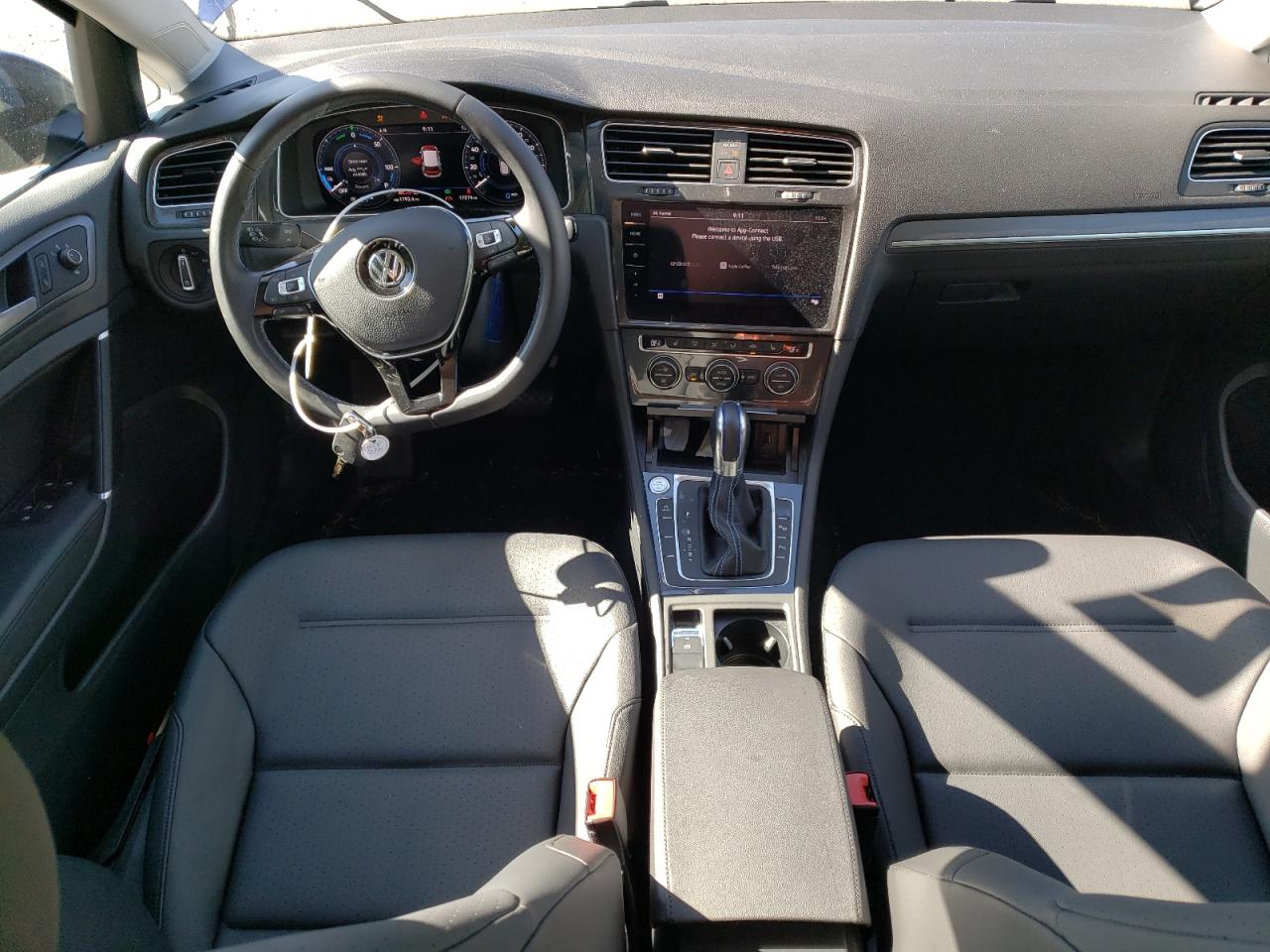 WVWPR7AU5KW906644 2019 Volkswagen E-Golf Sel Premium