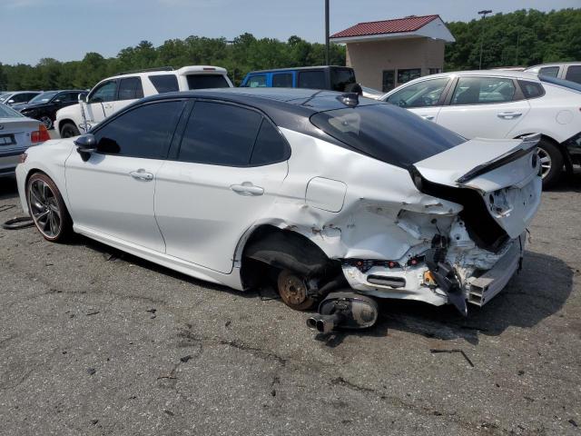 VIN 4T1BZ1HK5JU013911 2018 Toyota Camry, Xse no.2