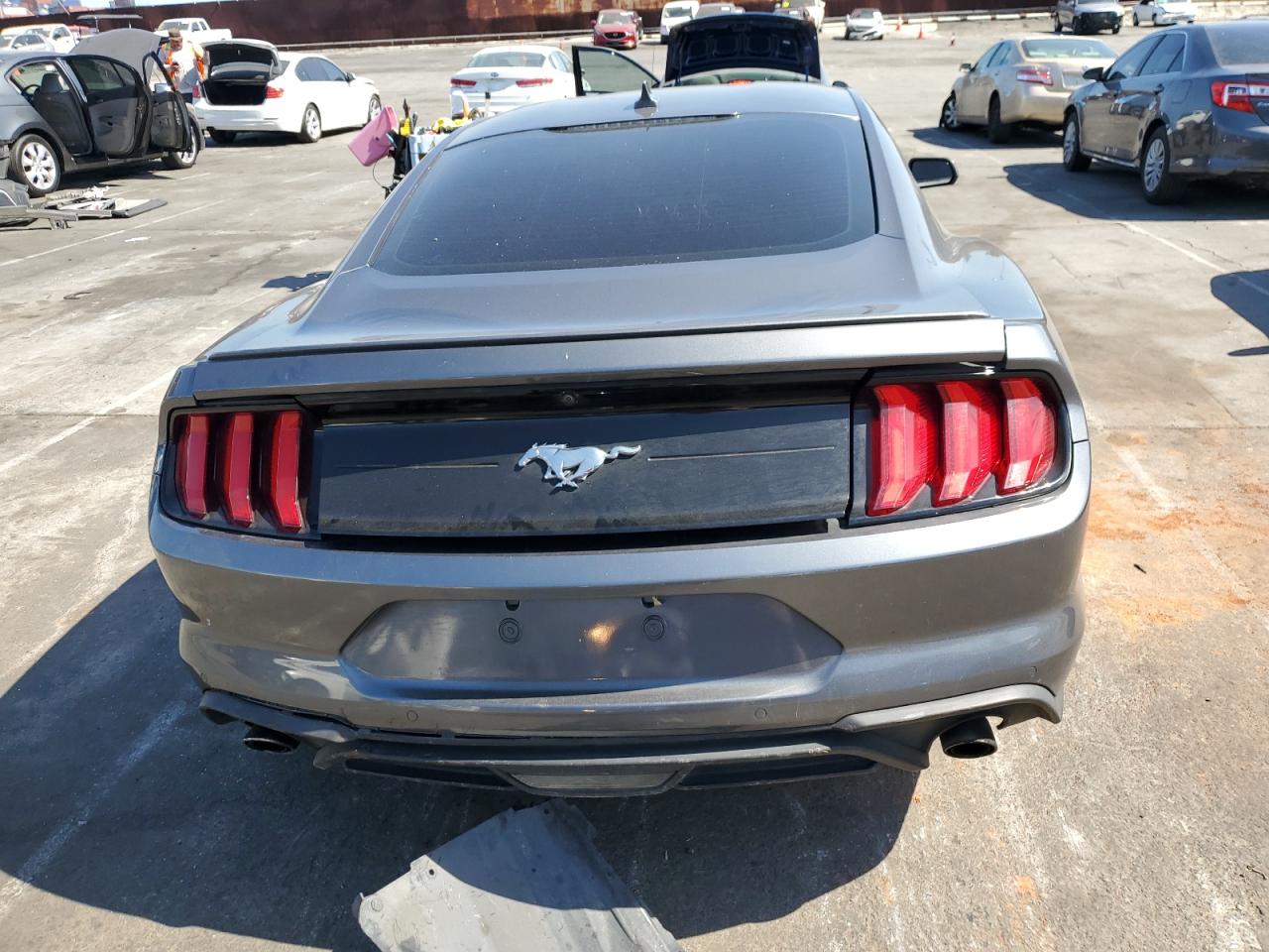 1FA6P8TH5N5105557 2022 Ford Mustang