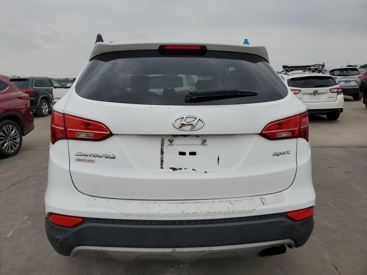 2016 Hyundai Santa Fe Sport vin: 5XYZU3LB5GG359780